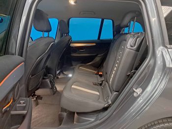 BMW 216D GRAND TOURER 7L completo