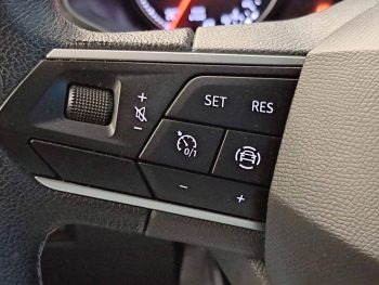 SEAT ARONA 1.0 TSI STYLE completo