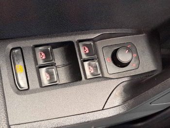 SEAT ARONA 1.0 TSI STYLE completo