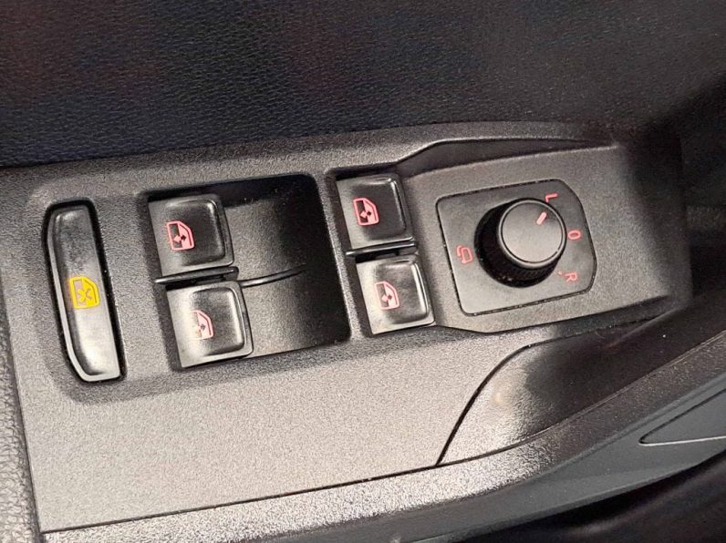 SEAT ARONA 1.0 TSI STYLE completo