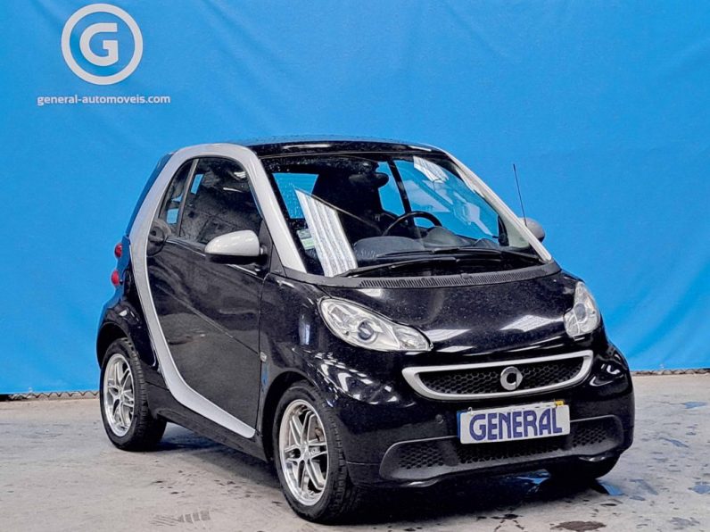 SMART FORTWO COUPÉ PASSION completo