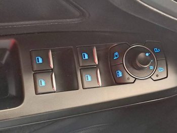 FORD FOCUS 1.0 ECOBOOST MHEV ST-LINE completo