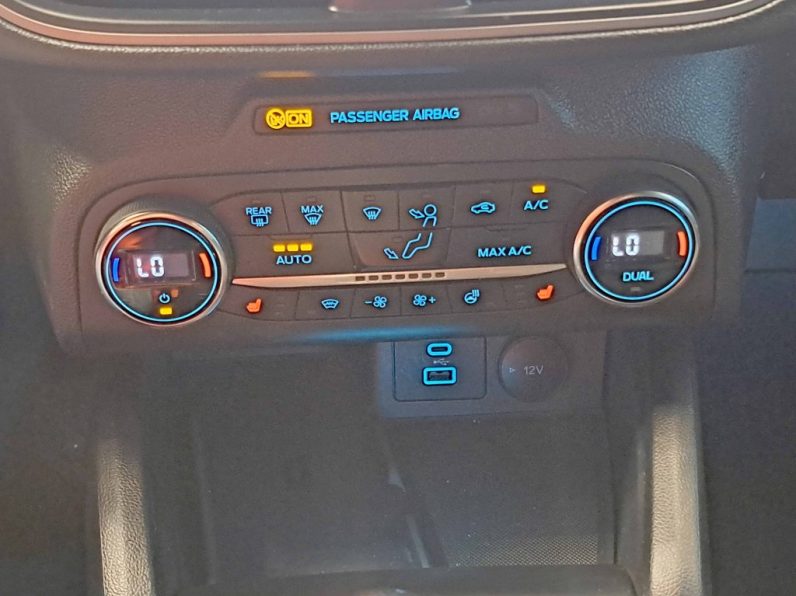 FORD FOCUS 1.0 ECOBOOST MHEV ST-LINE completo