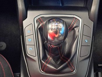 FORD FOCUS 1.0 ECOBOOST MHEV ST-LINE completo
