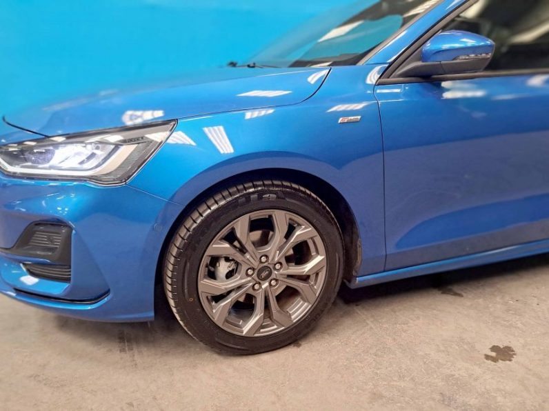 FORD FOCUS 1.0 ECOBOOST MHEV ST-LINE completo
