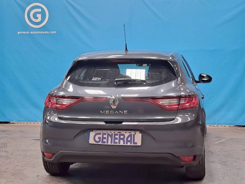 RENAULT MEGANE 1.5 DCI ZEN completo