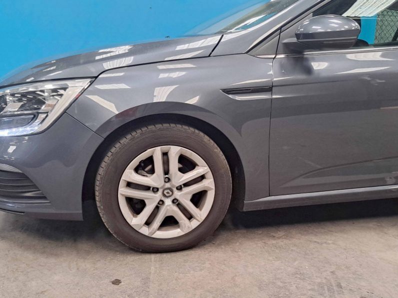 RENAULT MEGANE 1.5 DCI ZEN completo