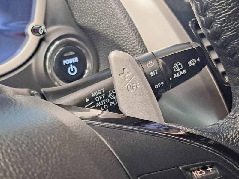 MITSUBISHI ECLIPSE CROSS 2.4 PHEV PLUG-IN HYBRID completo