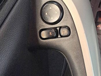 MITSUBISHI ECLIPSE CROSS 2.4 PHEV PLUG-IN HYBRID completo
