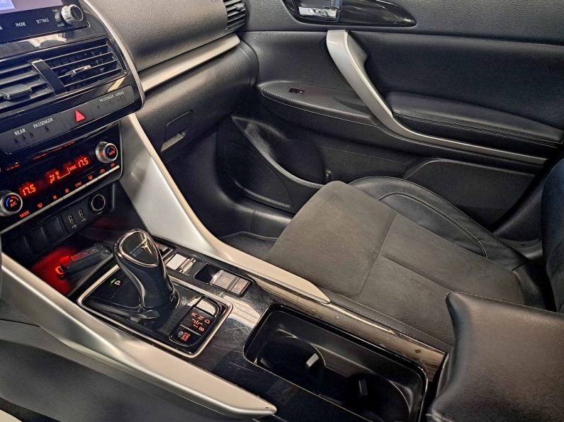 MITSUBISHI ECLIPSE CROSS 2.4 PHEV PLUG-IN HYBRID completo
