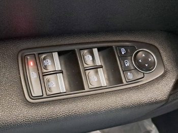 RENAULT CAPTUR 1.0 TCE EXCLUSIVE completo