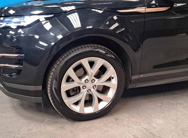 RANGE ROVER EVOQUE P300e HYBRID RDYNAMIC completo