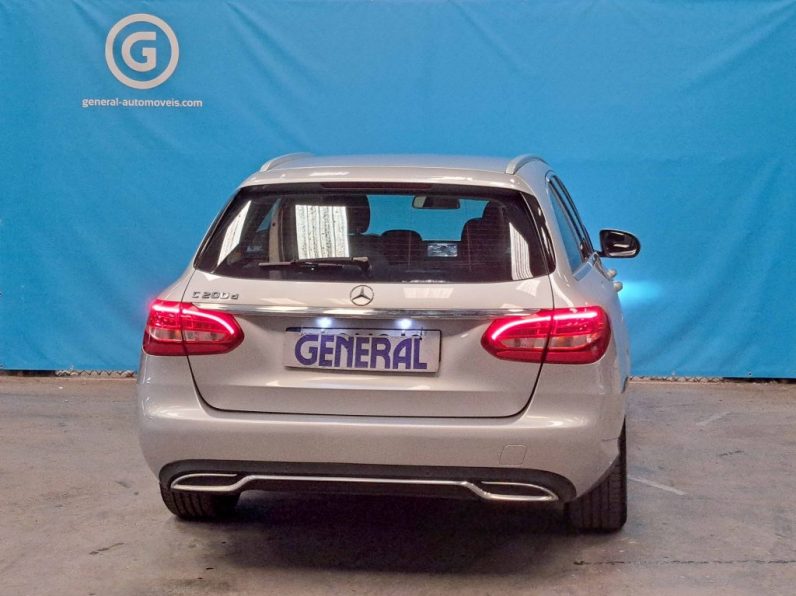 MERCEDES-BENZ C200D STATION AUTO completo