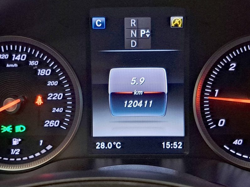 MERCEDES-BENZ C200D STATION AUTO completo