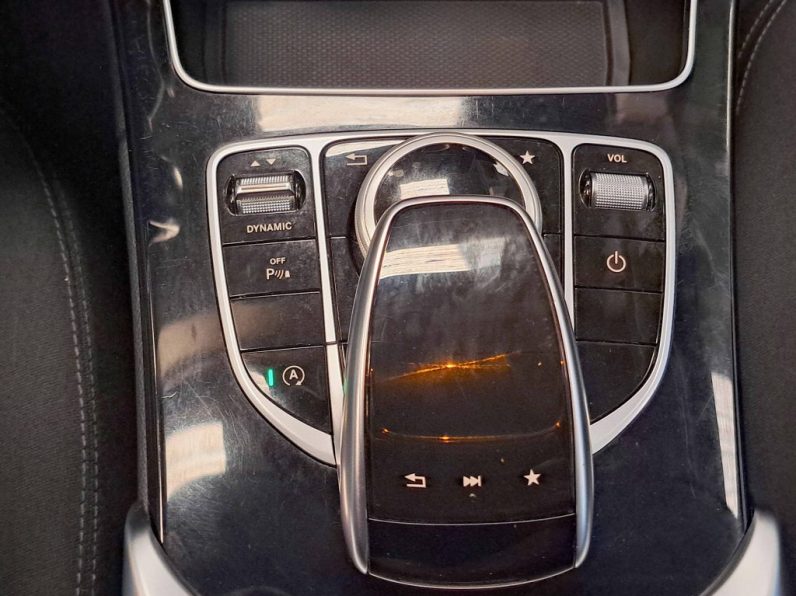MERCEDES-BENZ C200D STATION AUTO completo