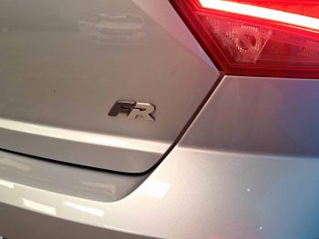 SEAT IBIZA 1.0 TSI FR completo