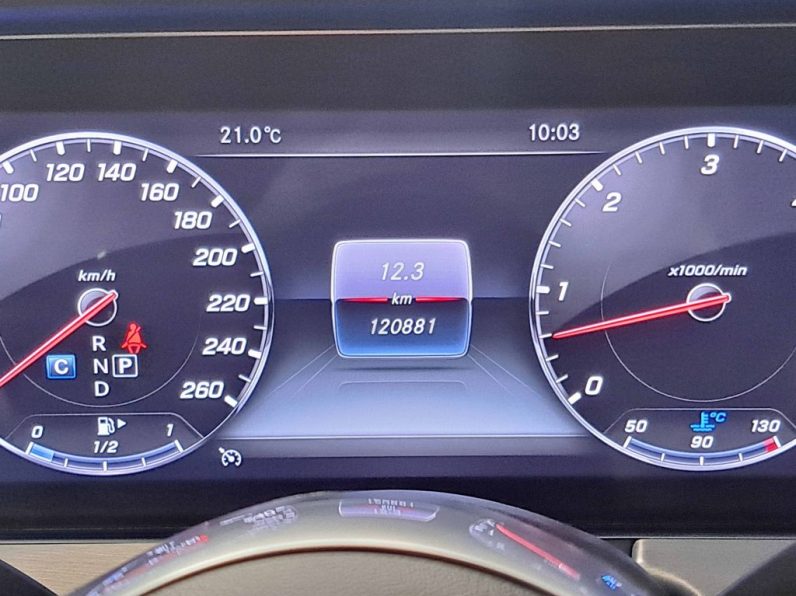 MERCEDES-BENZ 350D COUPÉ AMG LINE AUTO completo