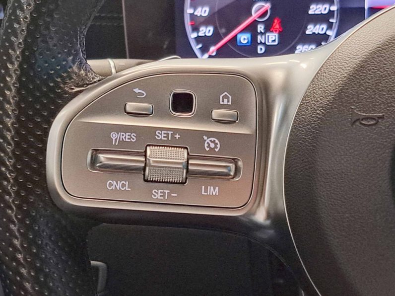 MERCEDES-BENZ 350D COUPÉ AMG LINE AUTO completo