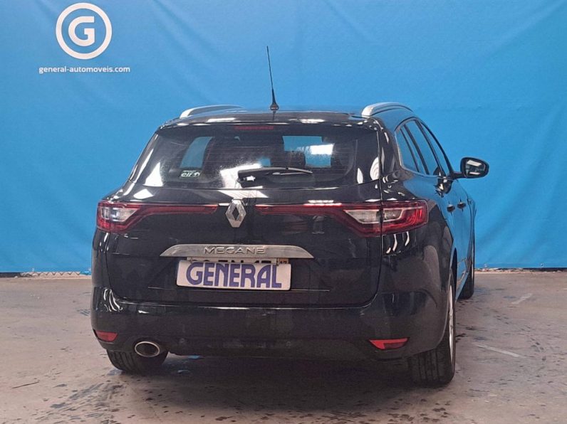 RENAULT MEGANE SPORT TOURER 1.5 DCI CONFORT completo