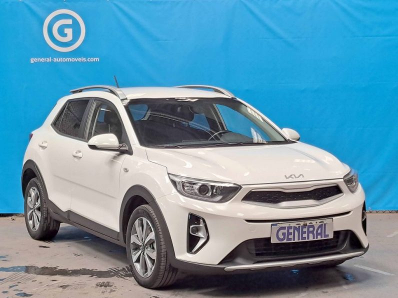 KIA STONIC 1.2 DYNAMIC completo