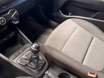 KIA STONIC 1.2 DYNAMIC completo