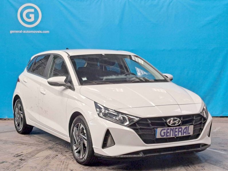 HYUNDAI i20 1.2 CONFORT completo