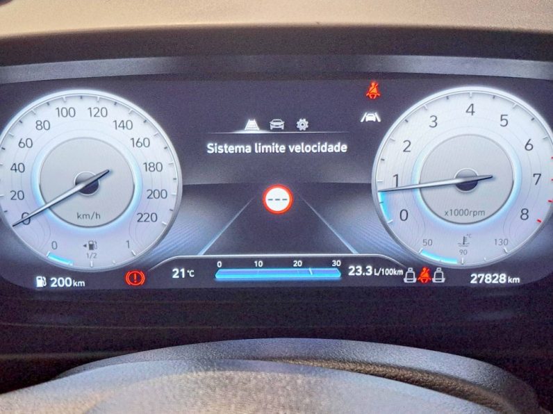 HYUNDAI i20 1.2 CONFORT completo