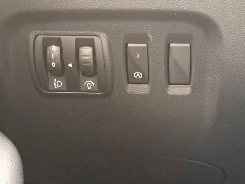 RENAULT CAPTUR 0.9 TCE EXCLUSIVE completo