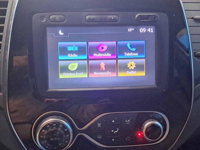 RENAULT CAPTUR 0.9 TCE EXCLUSIVE completo