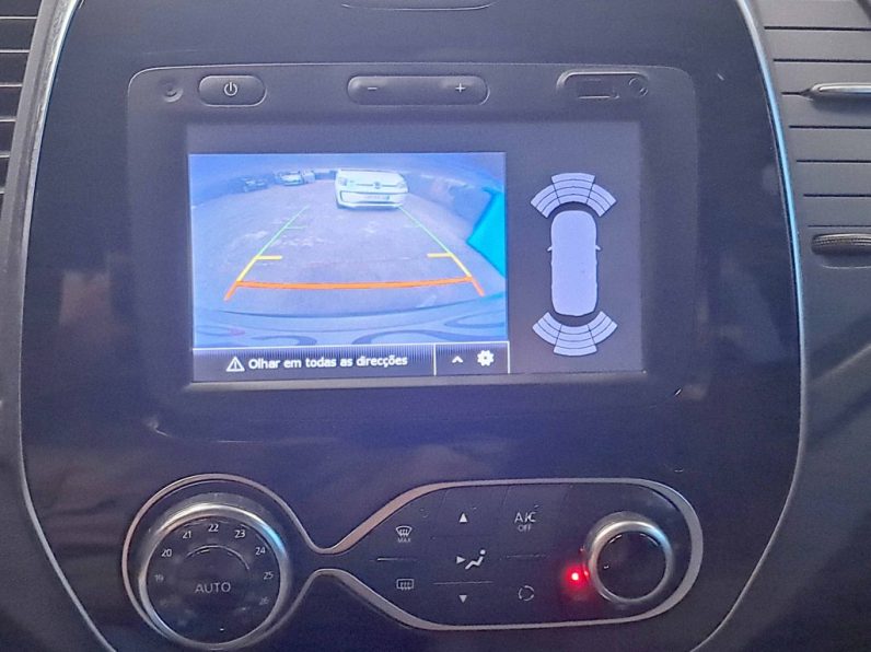RENAULT CAPTUR 0.9 TCE EXCLUSIVE completo
