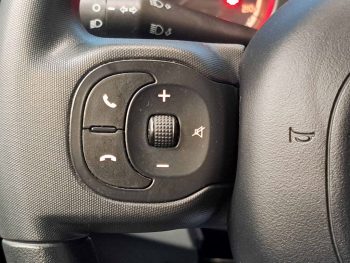 FIAT PANDA 1.0 HYBRID completo