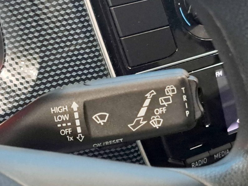 VW UP 1.0 MOVE completo