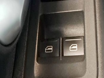 VW UP 1.0 MOVE completo