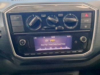 VW UP 1.0 MOVE completo