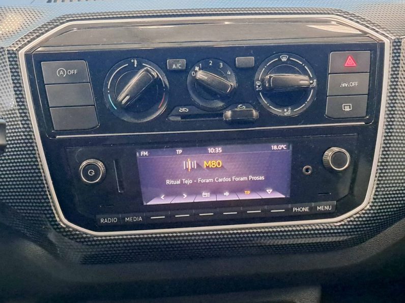 VW UP 1.0 MOVE completo