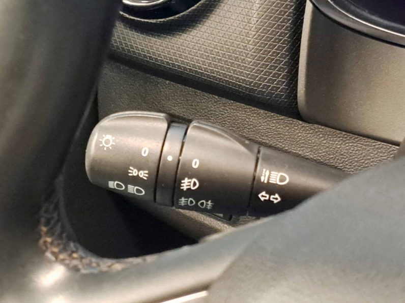 RENAULT CLIO SPORT TOURER 1.5 DCI LIMITED completo