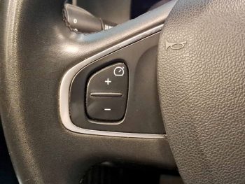 RENAULT CLIO SPORT TOURER 1.5 DCI LIMITED completo