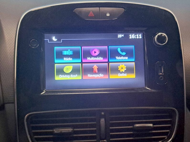 RENAULT CLIO SPORT TOURER 1.5 DCI LIMITED completo