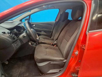 RENAULT CLIO SPORT TOURER 1.5 DCI LIMITED completo