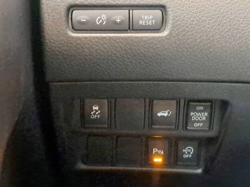 NISSAN X-TRAIL 1.6 DCI TEKNA 7L completo