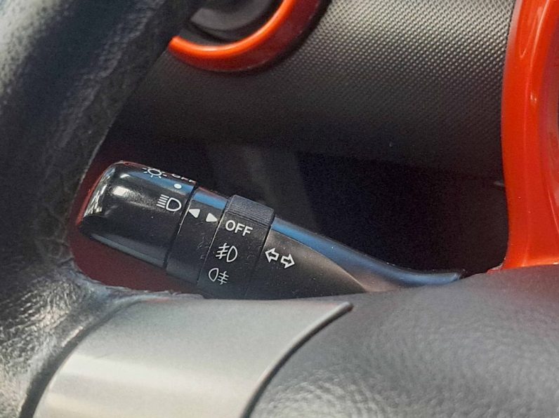 TOYOTA AYGO 1.0 CITY completo