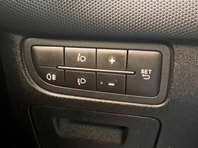 FIAT PUNTO 1.2 EASY completo