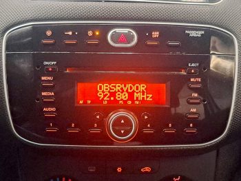 FIAT PUNTO 1.2 EASY completo