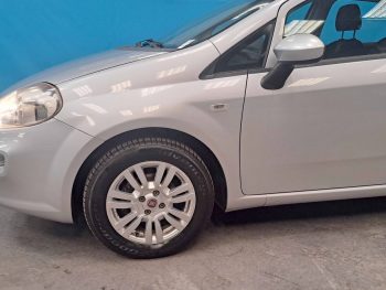 FIAT PUNTO 1.2 EASY completo