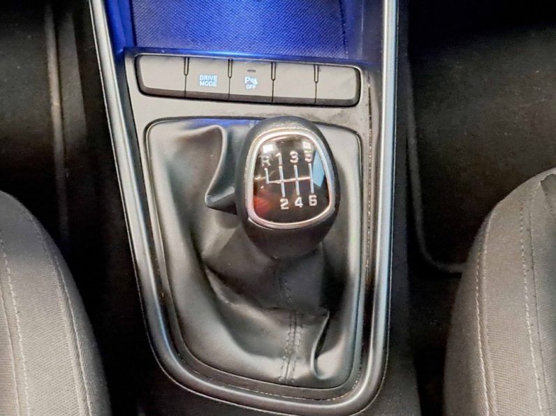 HYUNDAI BAYON 1.0 GDI PREMIUN completo