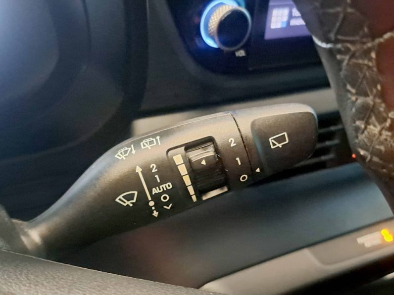 HYUNDAI BAYON 1.0  GDI PREMIUN completo