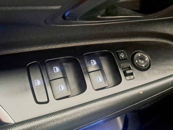 HYUNDAI BAYON 1.0  GDI PREMIUN completo