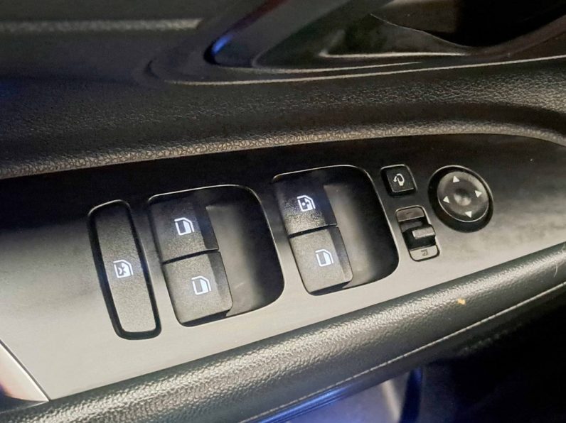 HYUNDAI BAYON 1.0  GDI PREMIUN completo