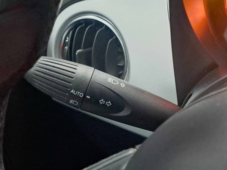 FIAT 500 1.0 HYBRID SPORT completo