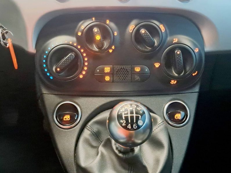 FIAT 500 1.0 HYBRID SPORT completo